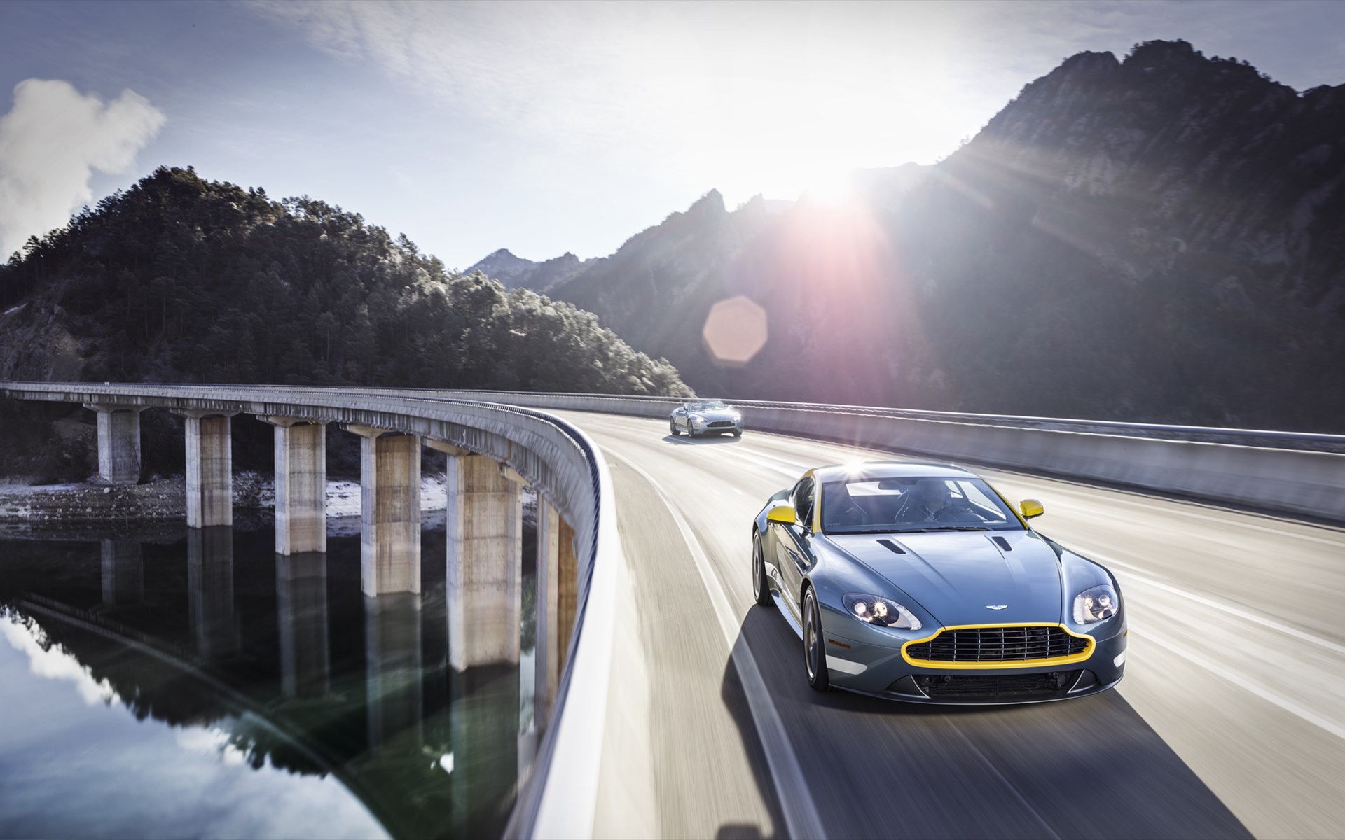 Aston Martin V8 Vantage GT 2015